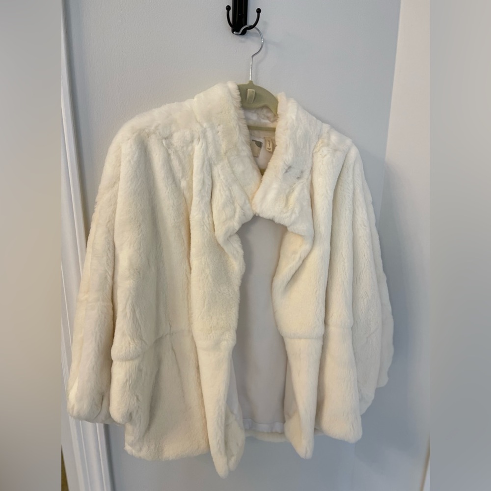 Vintage ELIZABETH AND JAMES 100% Rabbit Fur M/L